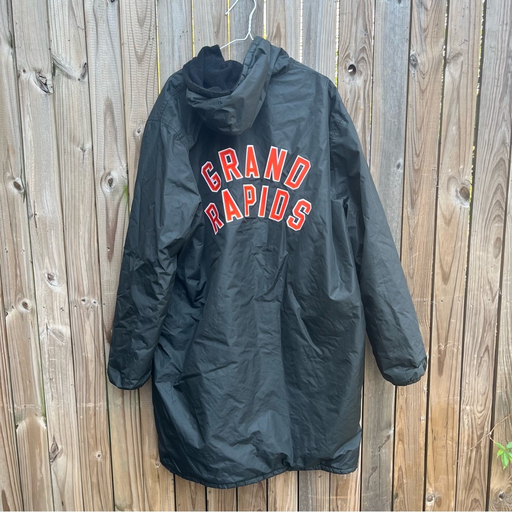 Tru West Vintage embroidered swim parka